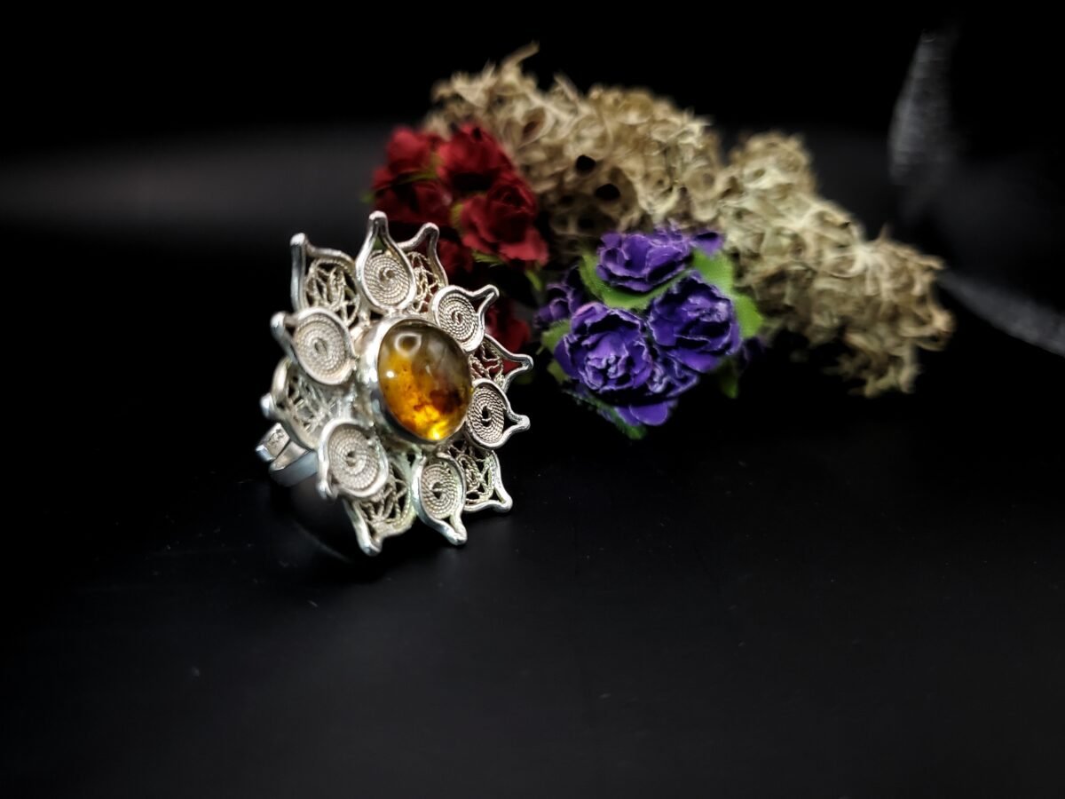 Anillo Flor y Ámbar
