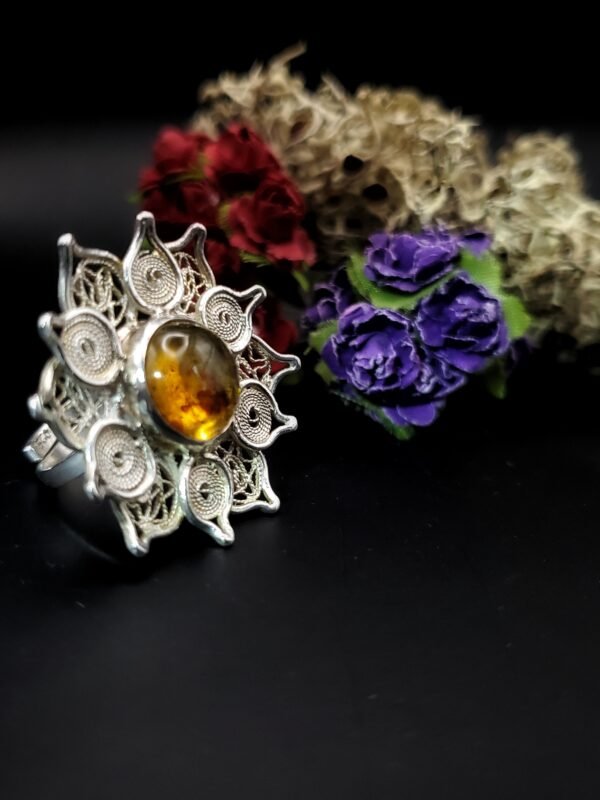 Anillo Flor y Ámbar