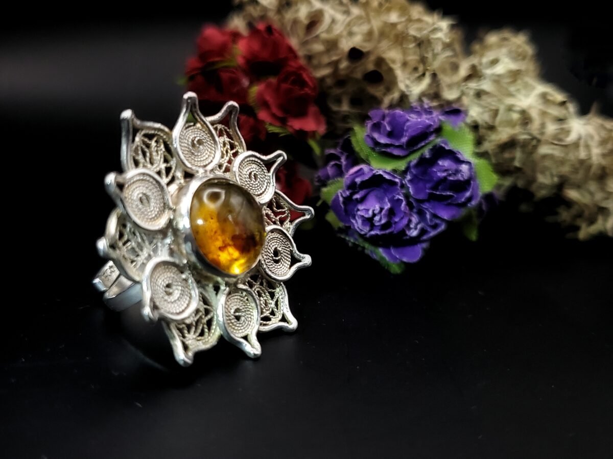 Anillo Flor y Ámbar