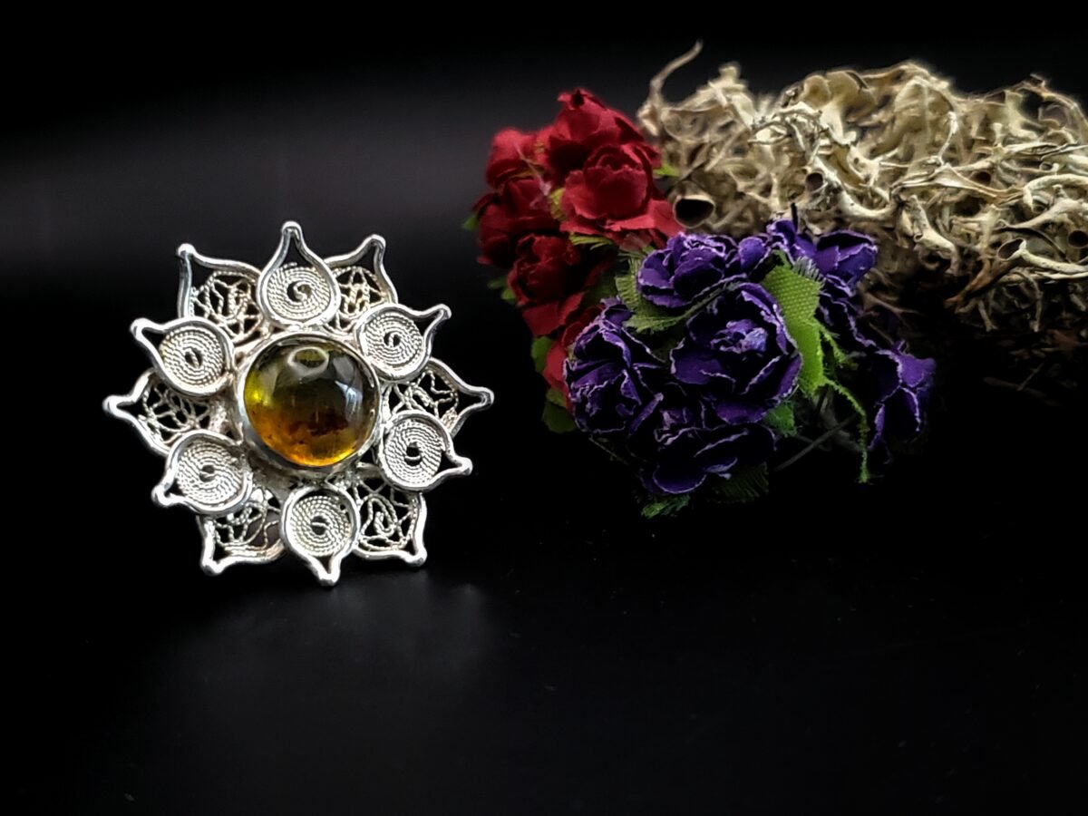 Anillo Flor y Ámbar